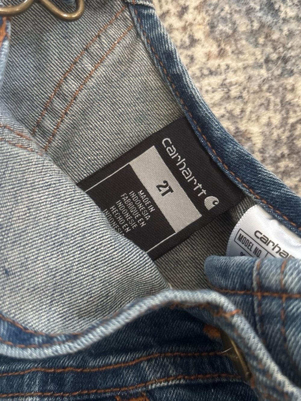 Carhartt Toddler Denim Short Overalls in Dark Blue - Picture 3 of 3